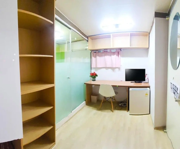 Bed in Dorm (female dorm)