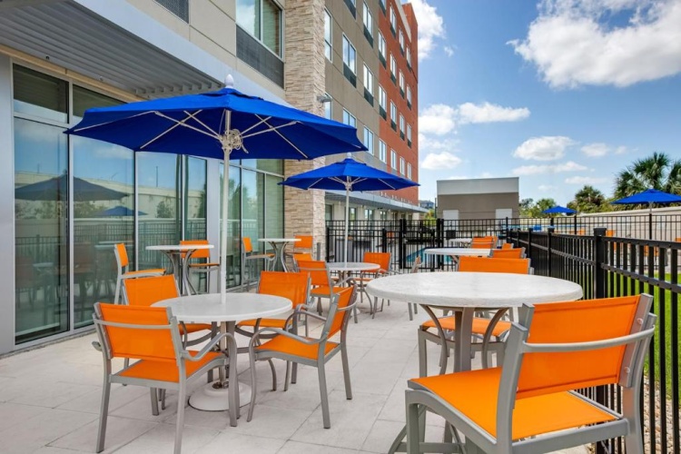 Holiday Inn Express & Suites Sanford photo 26