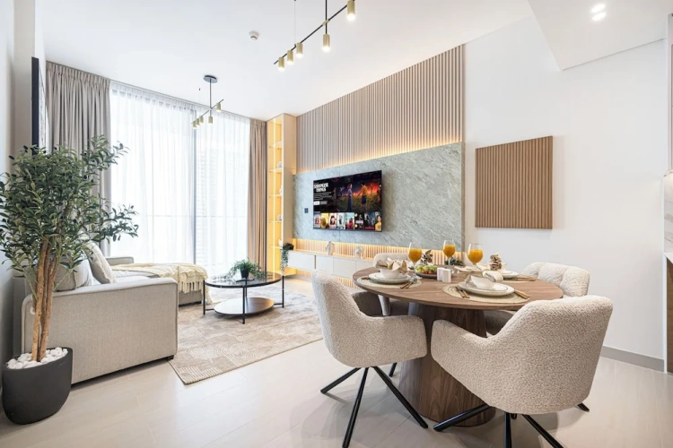 Deluxe Apartment