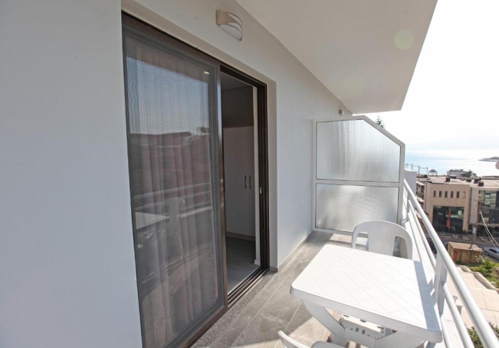 Deluxe Double room with partial sea view