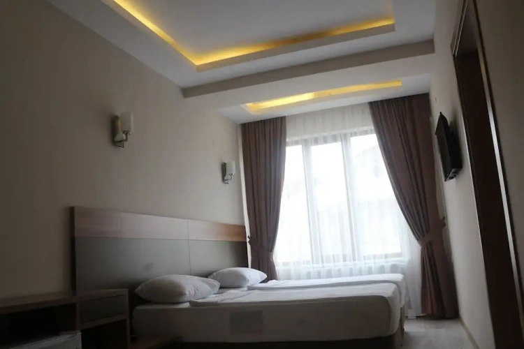 Single Suite with city view