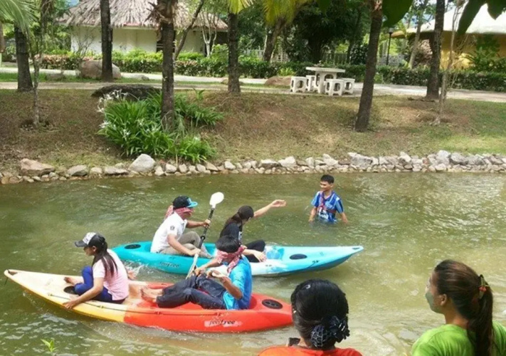 Im Poo Hill Resort
