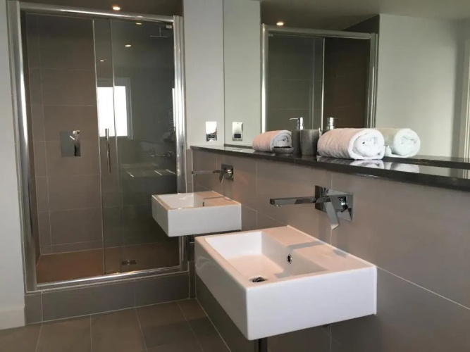 6 Ocean Gate apartment