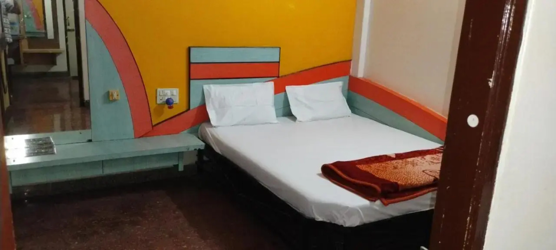 Sai Seva Hotel
