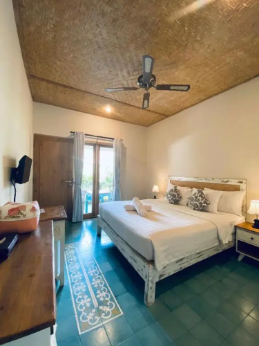 Jukung Dua Guest House