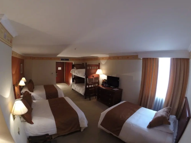 Superior Triple room