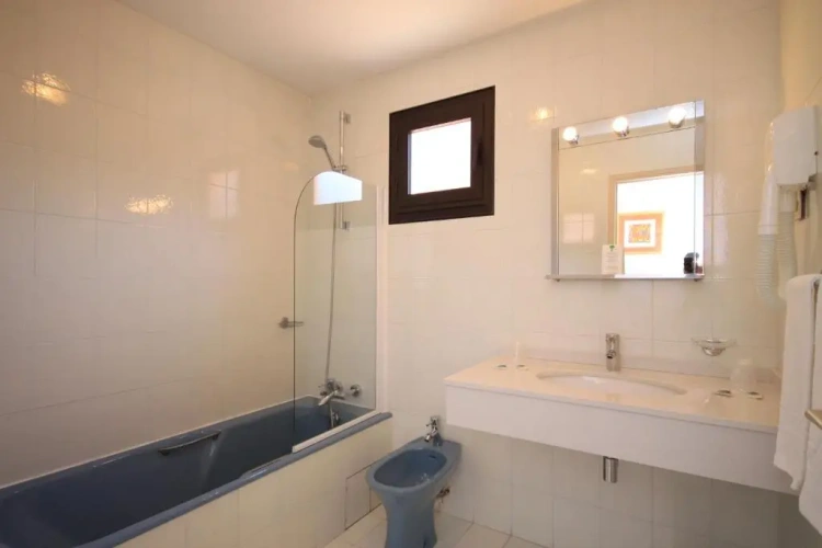 Standard Double room with sea view