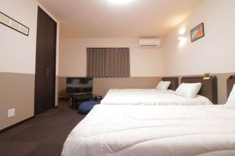 Guest rooms