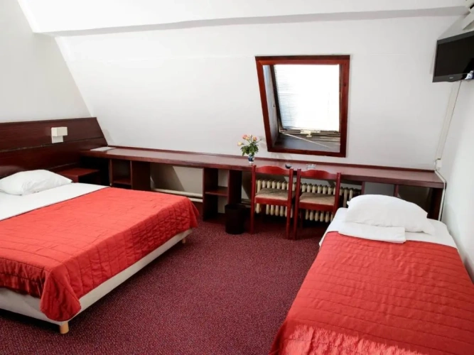 Standard Quintuple room
