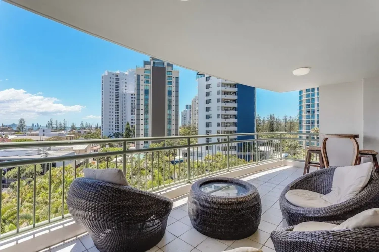 2 Bedrooms Deluxe Apartment
