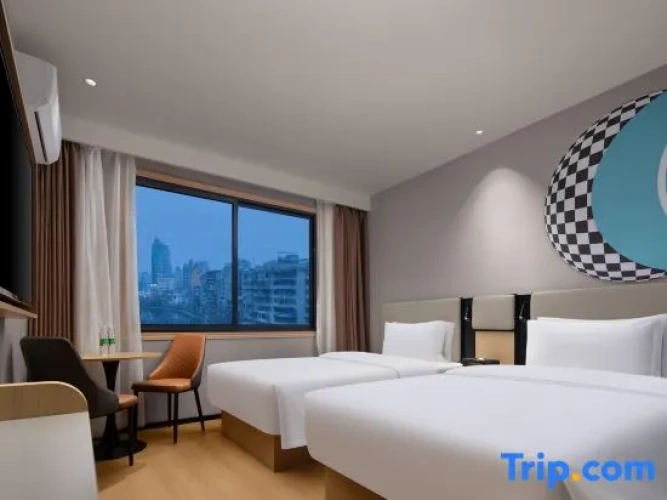 Standard Double room with river view