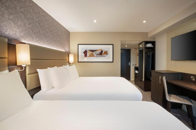 Superior Quadruple room