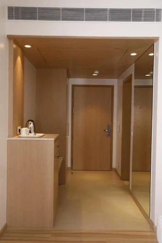 Y N Hotels