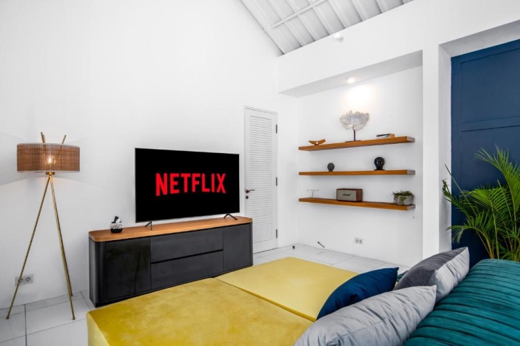 2 Bedrooms Villa