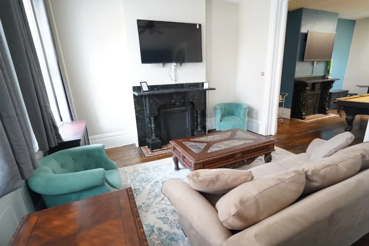 Guest rooms