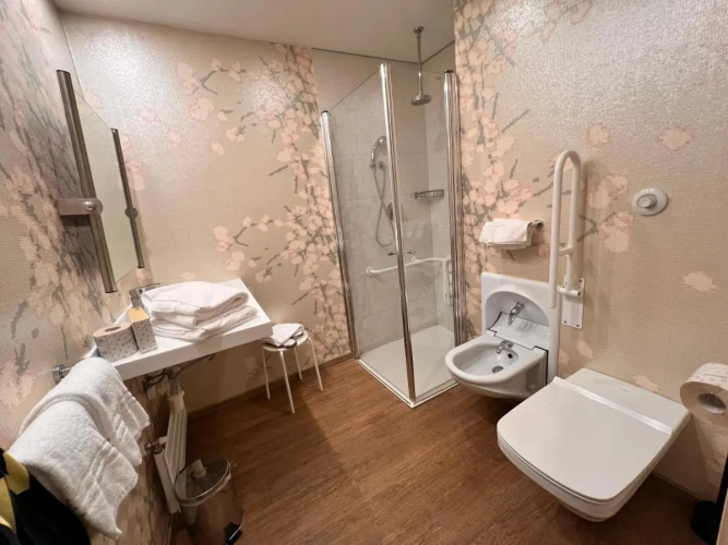 Ark Hotel photo 11
