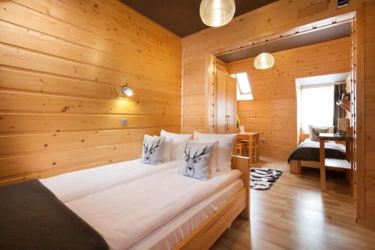Standard Triple room with mountain view