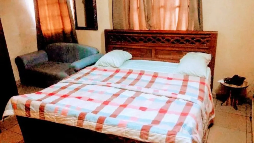 Pride Garden Hotel