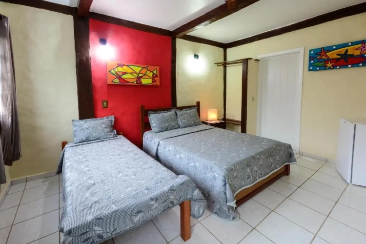 Standard Triple room