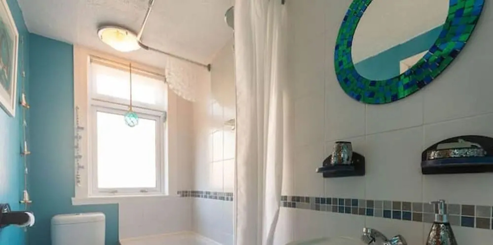 McHoppity House Crail, Sleeps 7, Free Parking