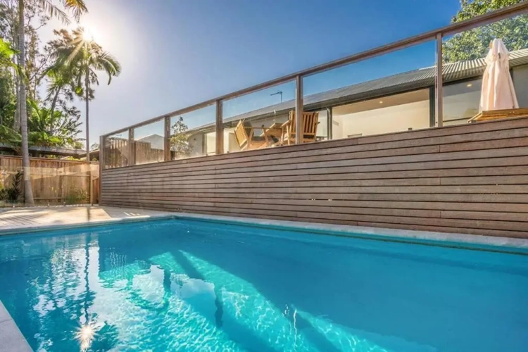 3 Bedrooms Cottage