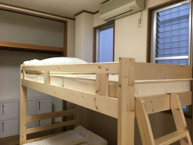T's Guest House - Hostel
