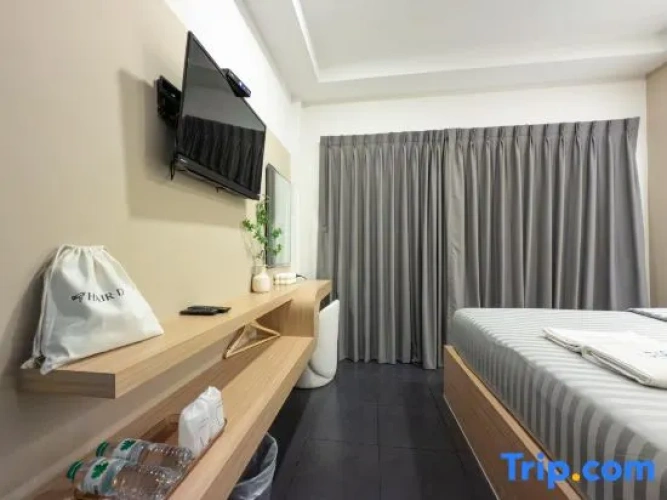 Standard Double Basement room