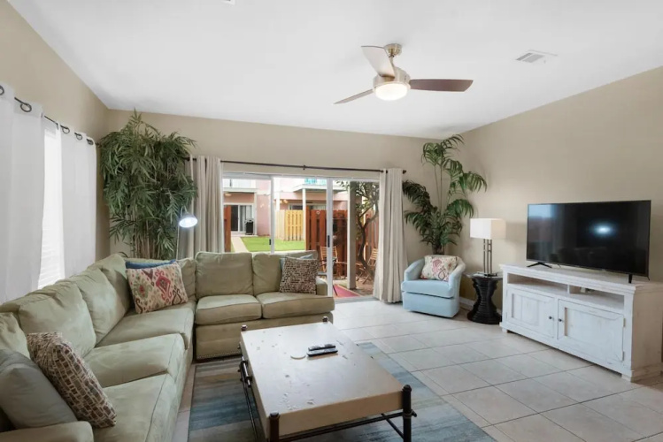 Gulf Walk 606