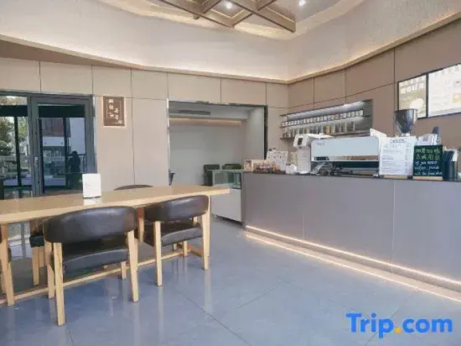 Maps Hotel