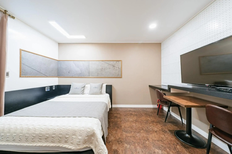 Hotel Major 2