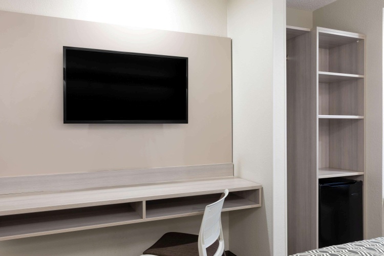 Microtel Inn & Suites By Wyndham Atlanta/Buckhead Area photo 7