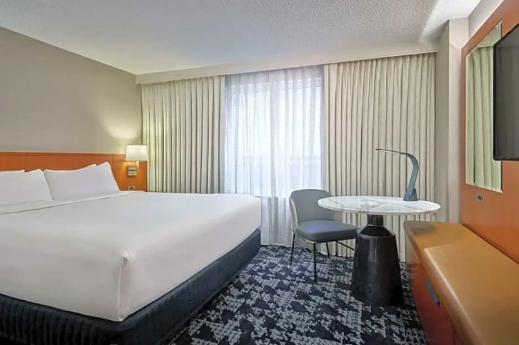 2-room Modern Double Suite