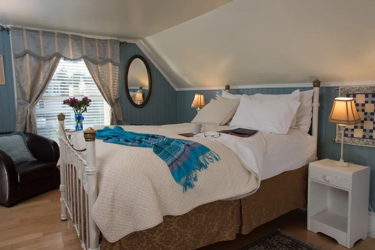 Tucker House Inn