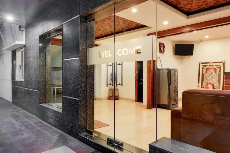 Super Townhouse Arcot Road