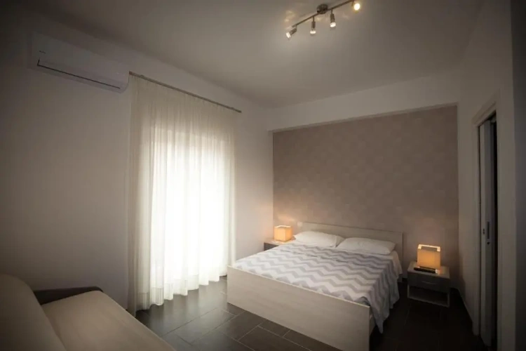 Standard Triple room with balcony