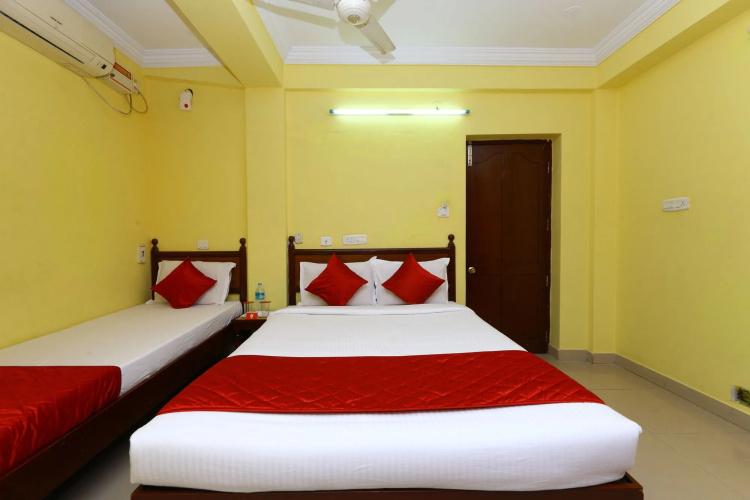 OYO 9343 JP Residency
