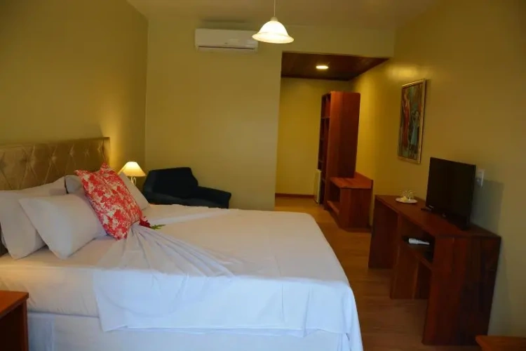 Suite with balcony and with garden view