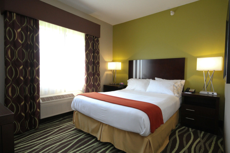 Holiday Inn Express Marshall by IHG
