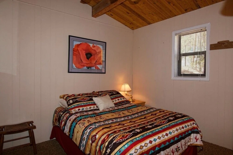 Mama Bears Cabin