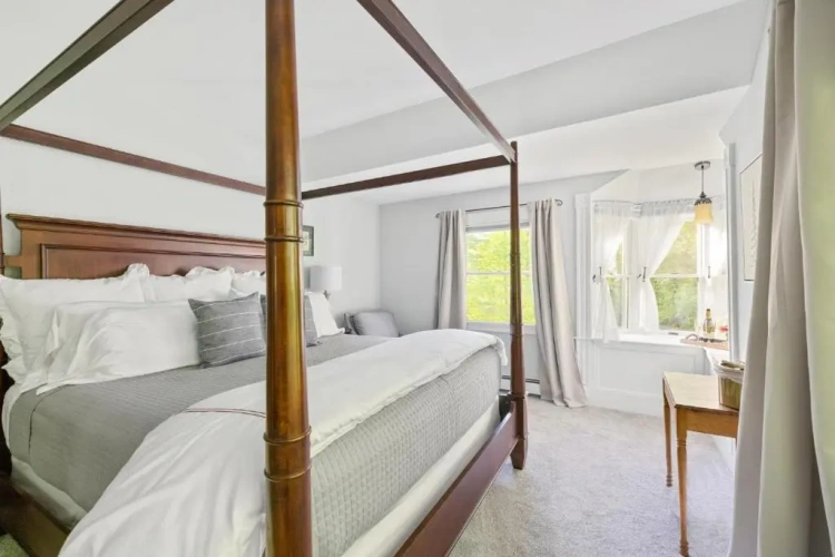 Deluxe Double Suite