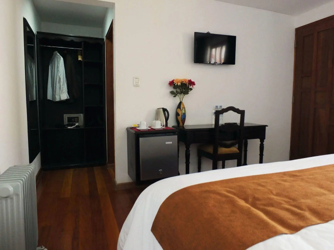 Illa Hotel