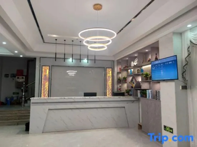 Raoping Yunduo Boutique Apartment