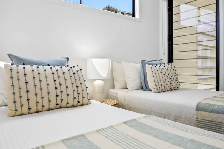 Bokarina 3-bed Stunning Home, Steps From Beach