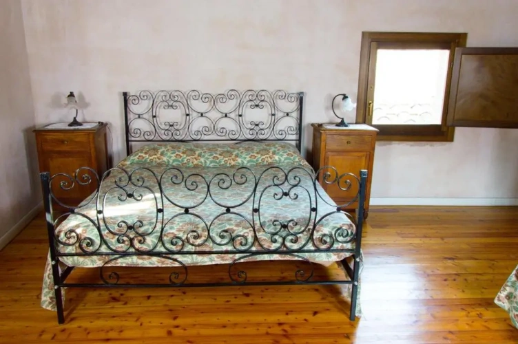 Standard Triple room with view