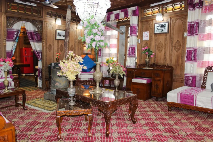 Aziz Palace