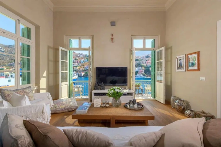 3 Bedrooms Villa