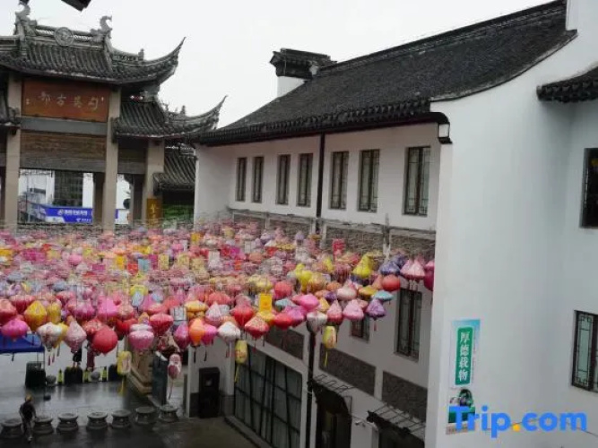 Xinsu Hotel