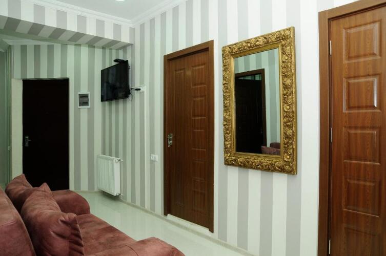 Hotel Chino Over view