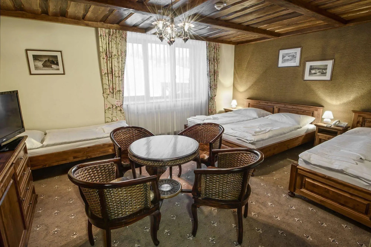 Hotel Encián