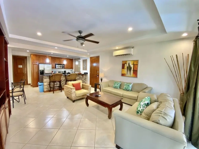 2 Bedrooms Luxury Apartment